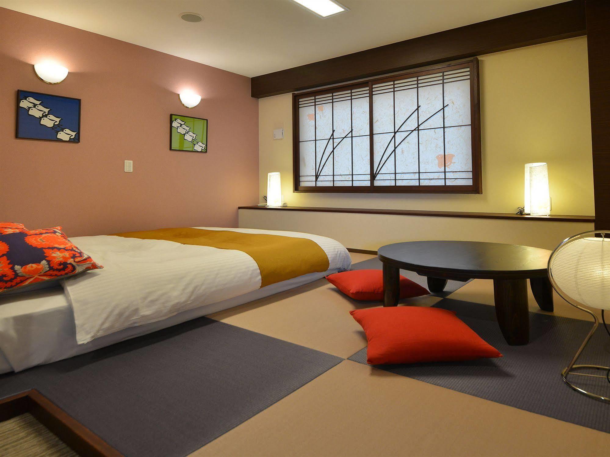 Kyoto Hana Hotel Bagian luar foto