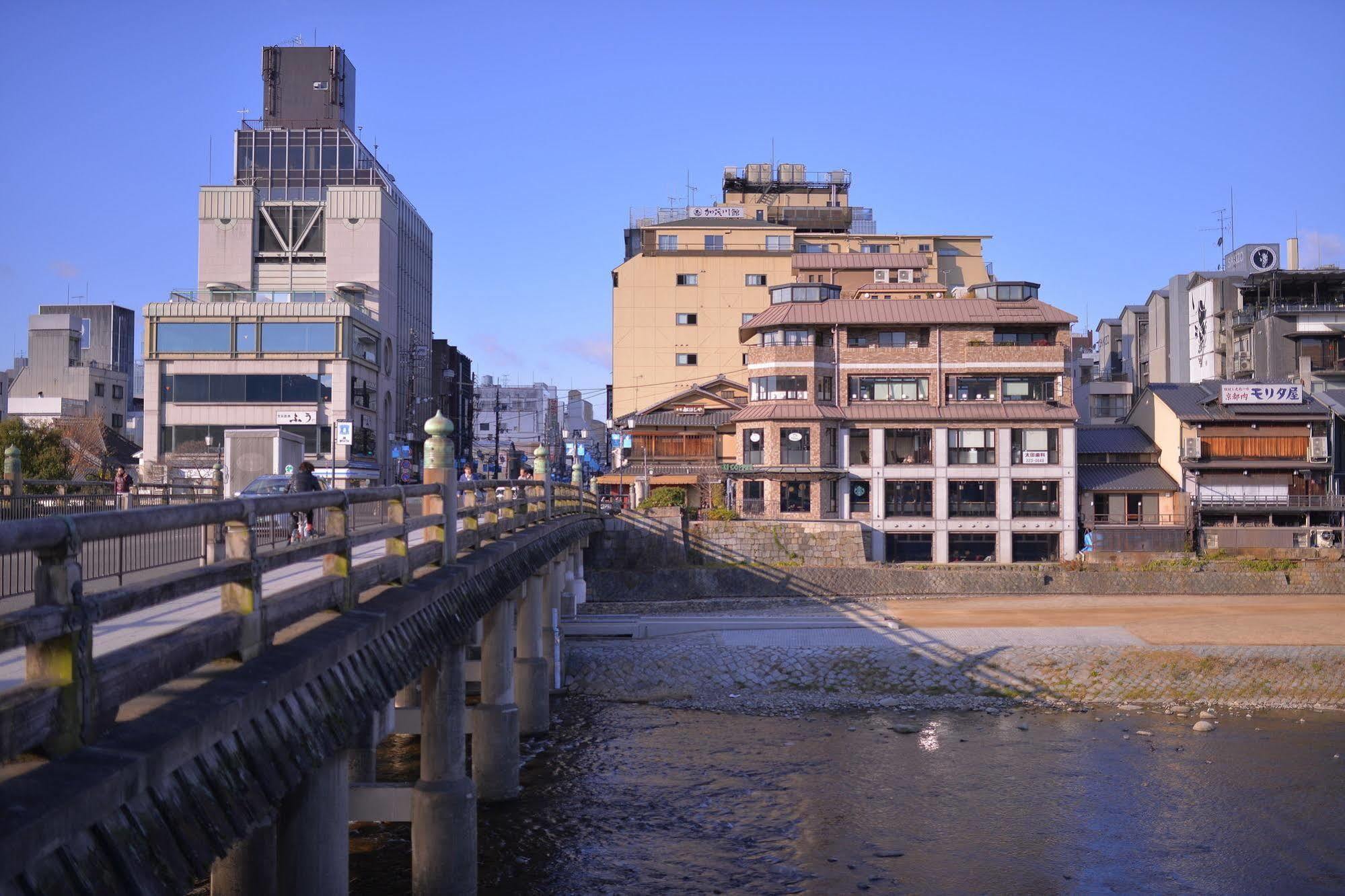 Kyoto Hana Hotel Bagian luar foto